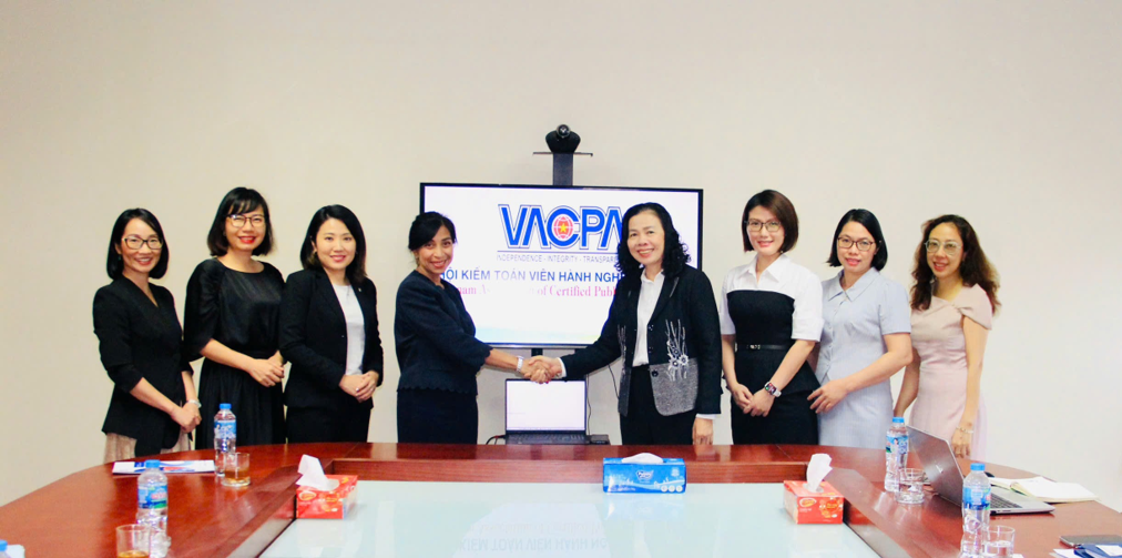 VACPA GẶP MẶT VÀ LÀM VIỆC VỚI VIỆN KẾ TOÁN CÔNG...